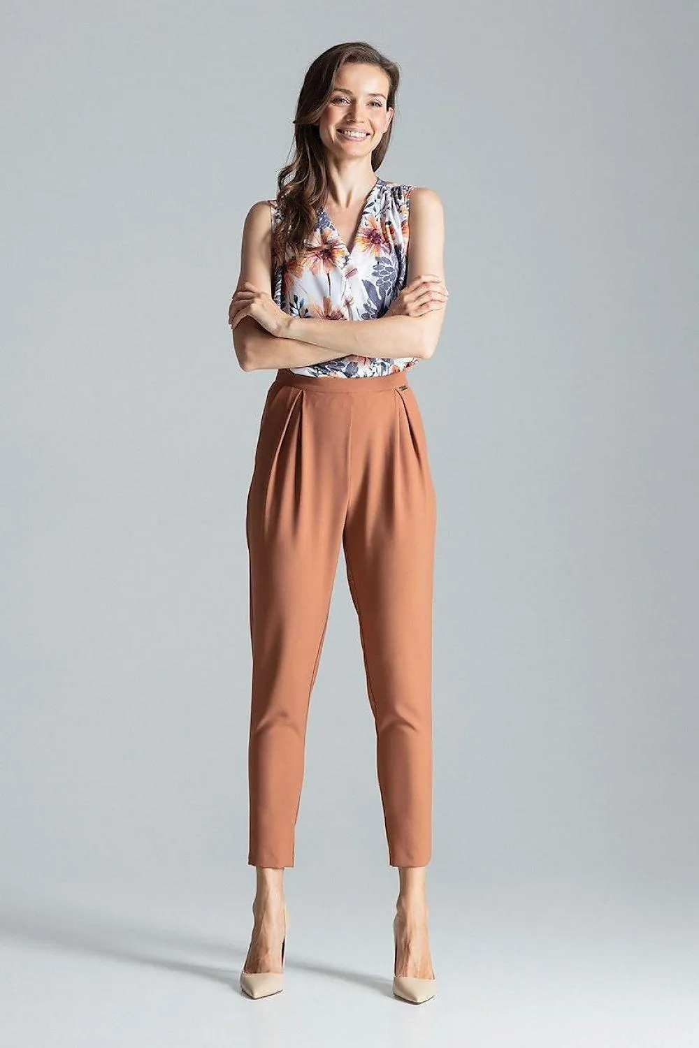 Chic Navy Blue Tailored Pleated Trousers for Women